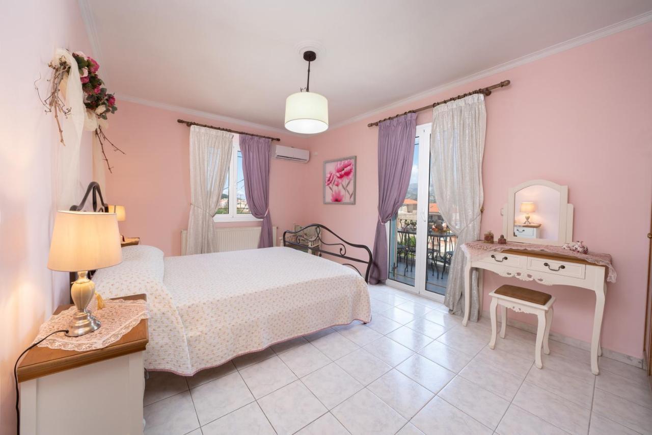 Aigli Elegant Sea View Apartment In Argostoli Εξωτερικό φωτογραφία